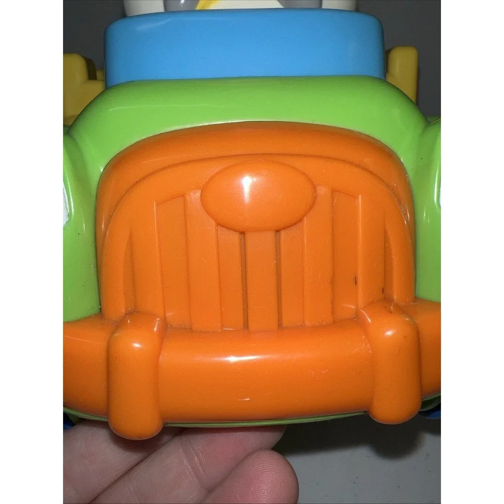 Vintage Fisher Price Press & Go Farm Truck Animals Cow Driving Tested Works